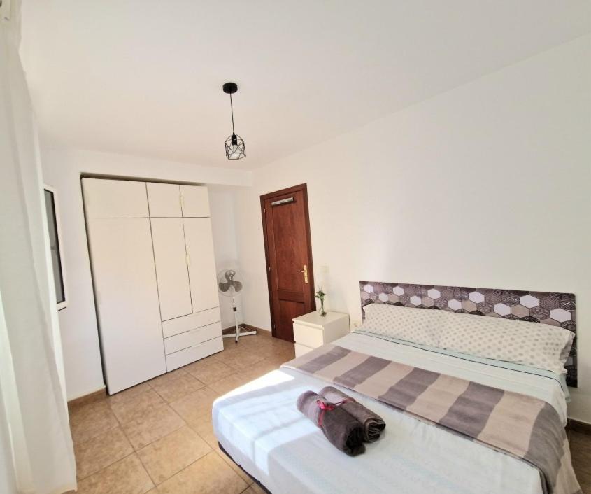 Spacious Chalet Next To The Sea - Airport Villa San Isidro  Exterior foto
